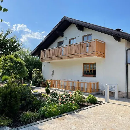 Apartment-ferienwohnung Penzkofer * Zandt